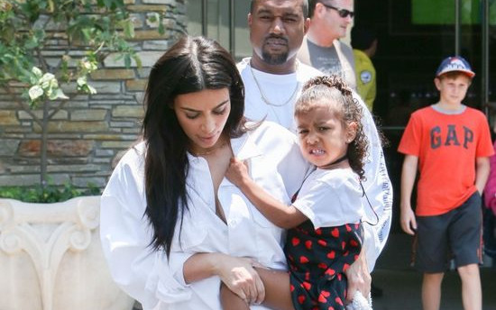 Kim Kardashian zatrudniła sex terapeutę. Jaki ma problem?