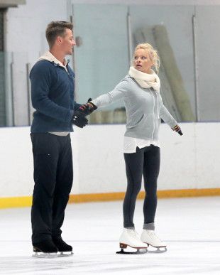 pamela-anderson-41-R1