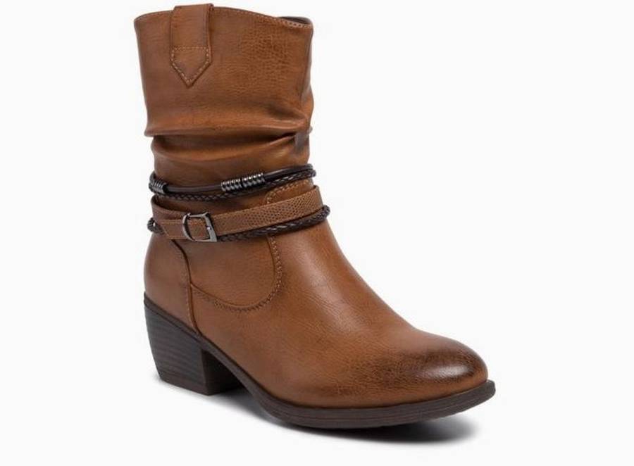 W CCC 20% TANIEJ z okazji Black Week – botki, kozaki i buty sportowe