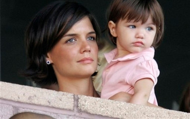 Suri Cruise robi się gwiazdą