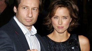Duchovny uprawia seks w saunie