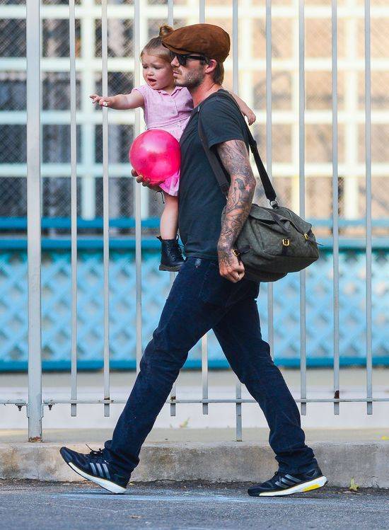 Harper Beckham pod opieką taty