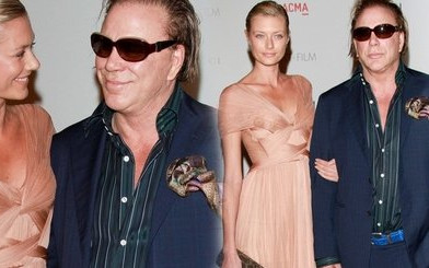 Mickey Rourke musi mieć to coś (FOTO)