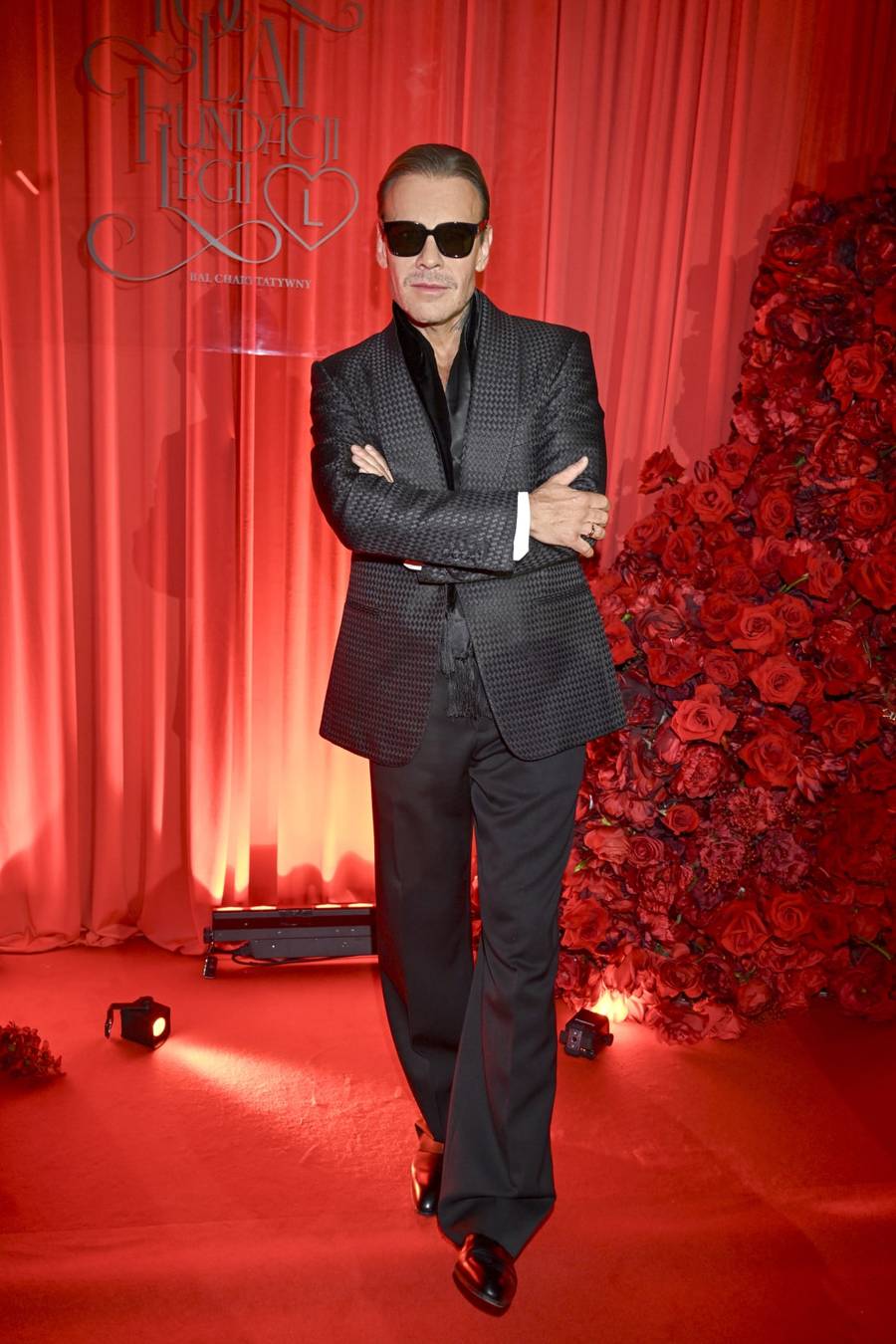 Gwiazdorska śmietanka na Balu Charytatywnym Fundacji Legii! Izabela Janachowska z mężem, Tomasz Kot z żoną, Przetakiewicz z ukochanym