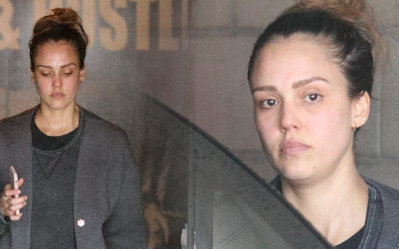 Zmęczona Jessica Alba wychodzi z siłowni (ZDJĘCIA)