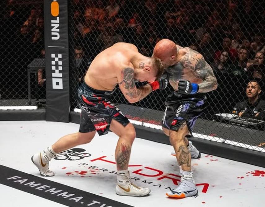 Walka Akopa i Kubańczyka, fot. Instagram