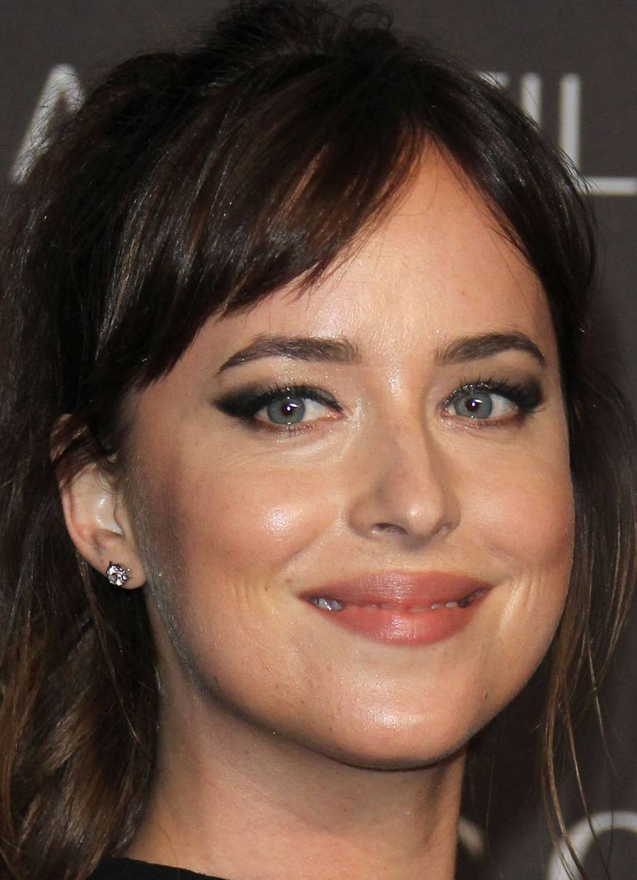 Dakota Johnson w kreacji od Gucci na gali LACMA – jak ocenicie jej look?