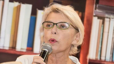 Hanna Bieluszko walczy z nowotworem jelita grubego. “Nie chcę umrzeć na scenie”