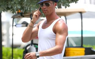 Media naśmiewają się z Cristiano Ronaldo (FOTO)