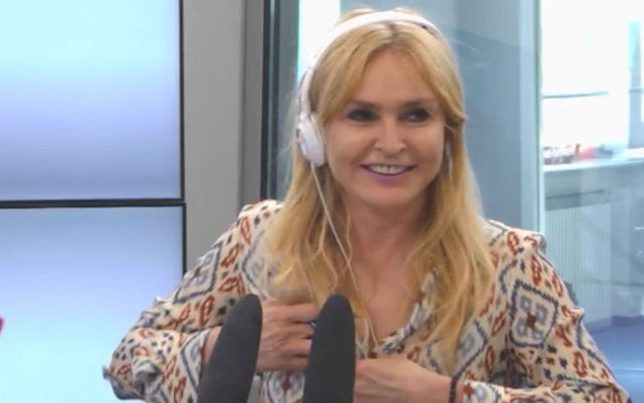 Wpadka Olejnik – rozpięła się jej bluzka (FOTO)