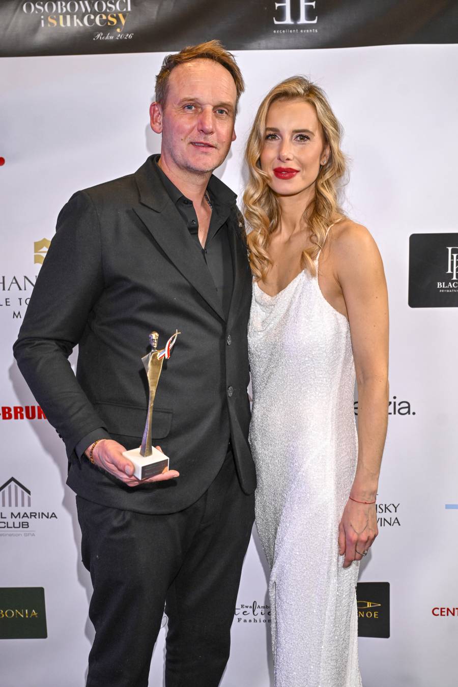 Pascal Brodnicki z tajemniczą blondynką