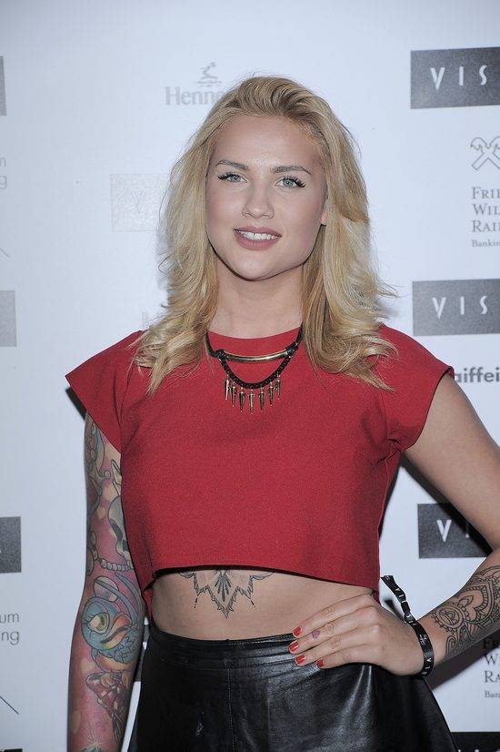 Karolina Gilon eksperymentuje z włosami