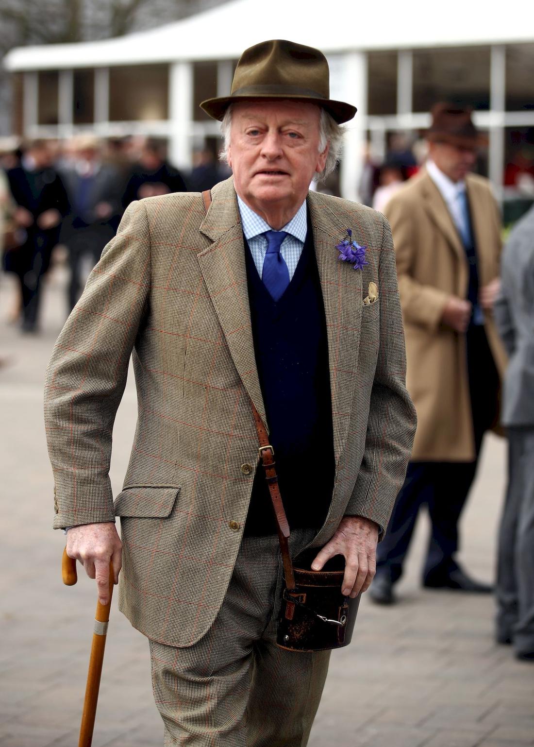 Andrew Parker Bowles ma koronawirusa