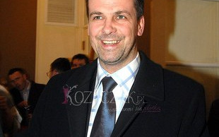 Zbigniew Urbański odcina kupony od sławy żony