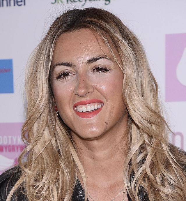 Będziesz w szoku, gdy zobaczysz, jak wygląda Karolina Szostak w spodniach (FOTO)