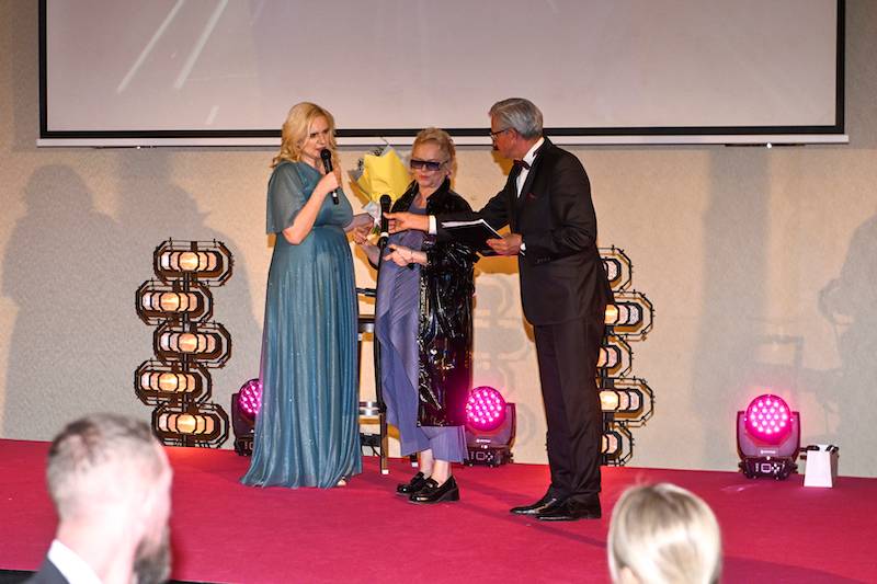 Gala Woman Power. Katarzyna Cerekwicka wróciła na salony, Edyta Herbuś w tej kreacji rzucała się w oczy…