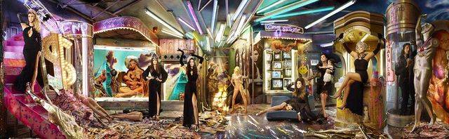 Świąteczne kartki Kardashianów