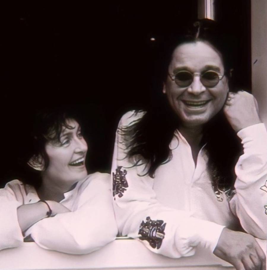 Oddana żona, menadżerka i największa fanka Ozzy’ego. Tak wyglądała burzliwa miłość Sharon i członka Black Sabbath