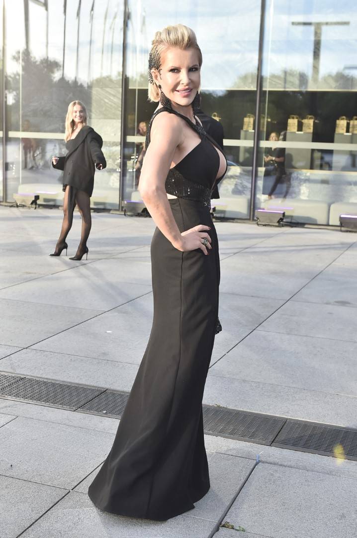 Gala Gwiazd Plejady: Julia Kamińska, jak grecka bogini, za to look Rutkowskich nikogo nie przebije! (FOTO)