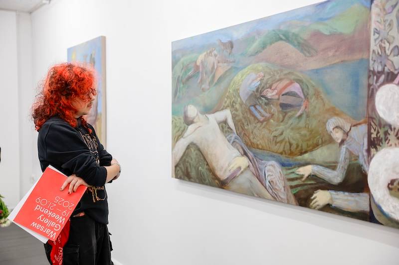 Doda zadała szyku na wernisażu. Obrazy inspirowane artystką!