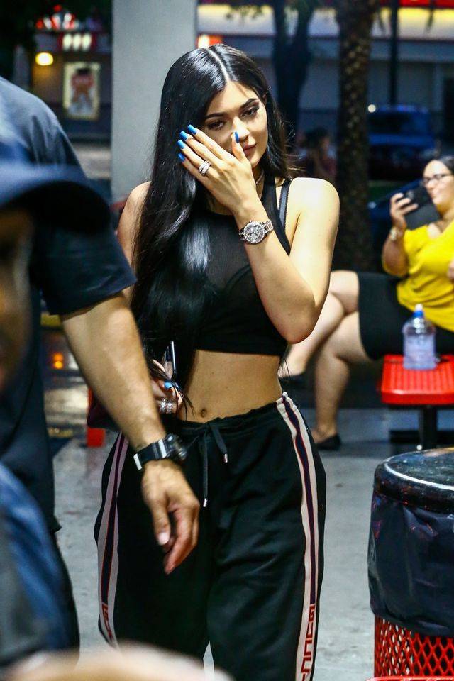 Nikt nie sądził, że Kylie Jenner mówiąc, że wzięła ślub MÓWI POWAŻNIE