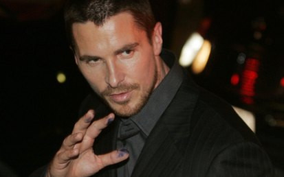 Christian Bale: w Batmanie powinien być seks