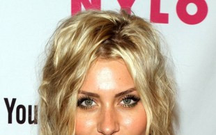 Alyson Michalka w makijażu a la Sablewska (FOTO)