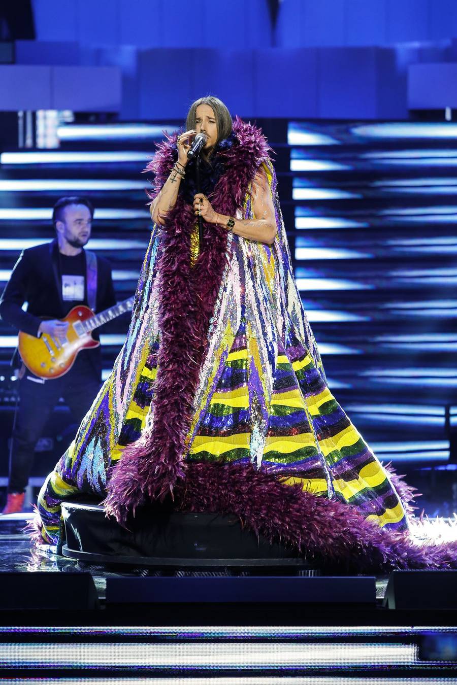 Pierwszy dzień festiwalu w Sopocie – gwiazdy za kulisami i na scenie (Szpak, Chylińska, Wieniawa, Sykut i inne)