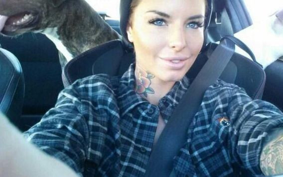 Gwiazdka porno oferuje seks za… najlepszą budowlę z Lego