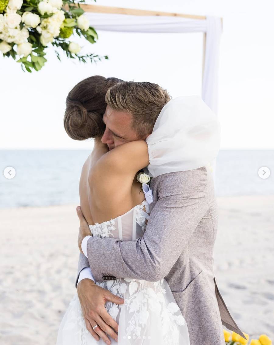 Rzeźniczakowie świętują 2. rocznicę ślubu. Pokazali niepublikowane wcześniej zdjęcia z ceremonii! (DUŻO ZDJĘĆ)