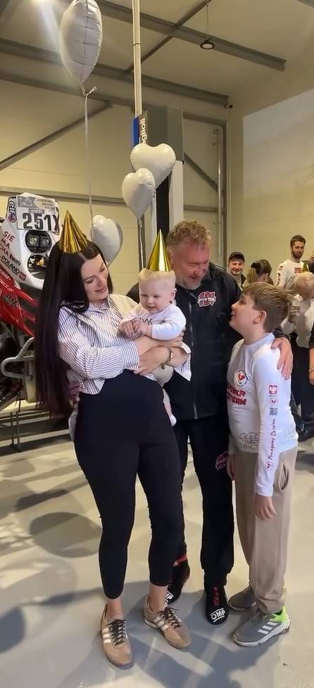Rafał Sonik oświadczył się partnerce, fot. Instagram