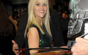 Dziewczęcy urok Reese Witherspoon nadal działa (FOTO)