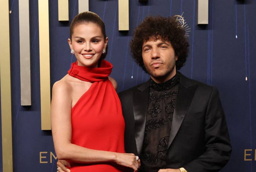 Zakochani Selena Gomez i Benny Blanco czarują na gali Emmy! Para lada dzień powie sobie sakramentalne “tak”