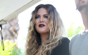 Khloe o Kris Jenner: Nauczyła mnie, jak się ubierać