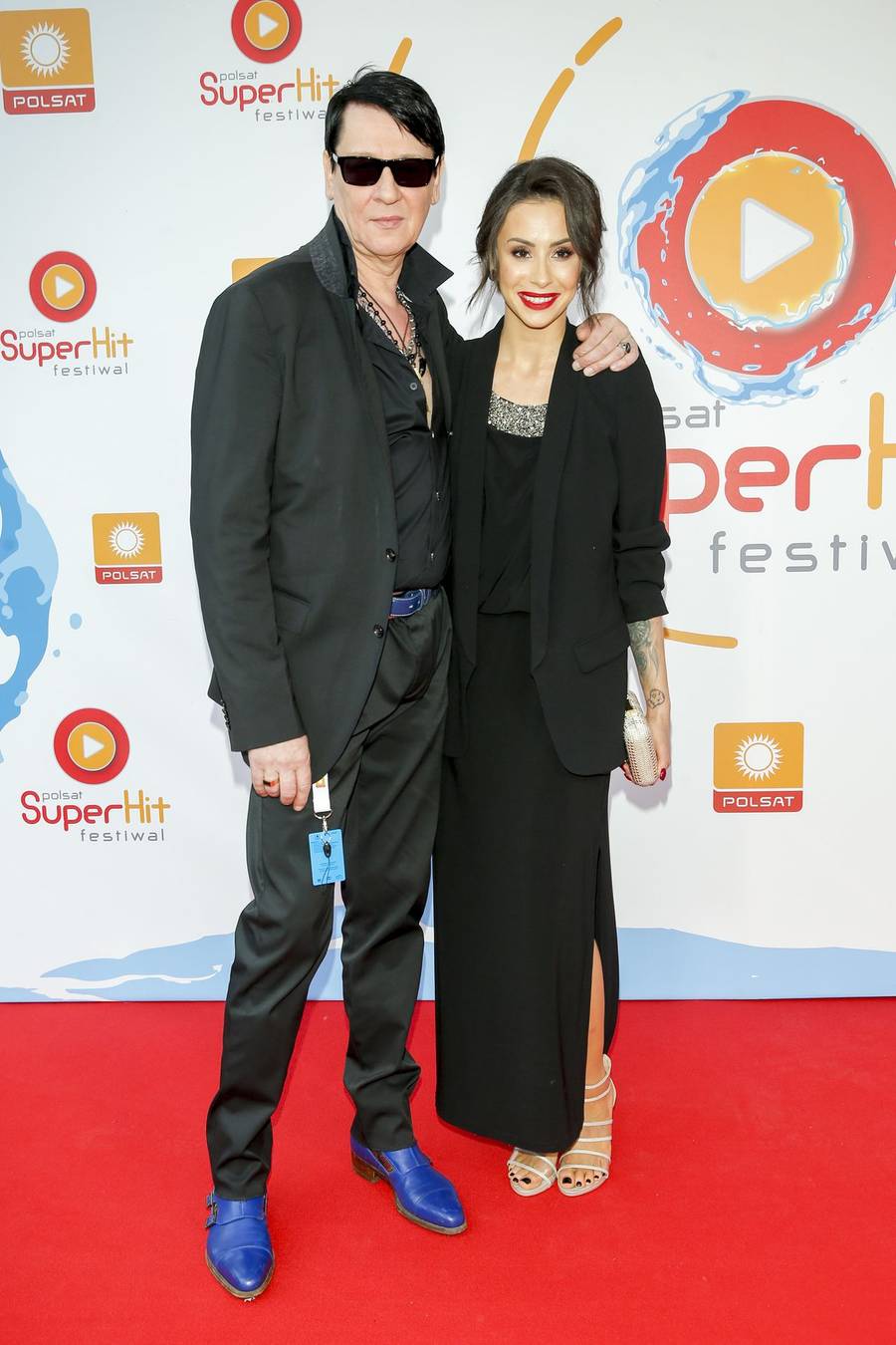 Pierwszy dzień festiwalu w Sopocie – gwiazdy za kulisami i na scenie (Szpak, Chylińska, Wieniawa, Sykut i inne)