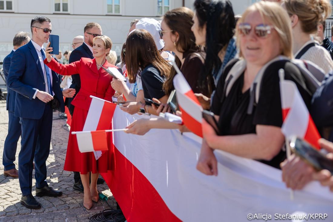 Marta Nawrocka na obchodach Dnia Flagi, fot. Instagram