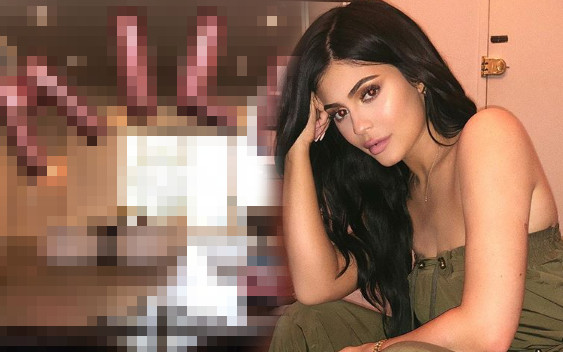 Kylie Jenner miała świętować Dzień Matki, a zrobiła z siebie SEKSBOMBĘ!