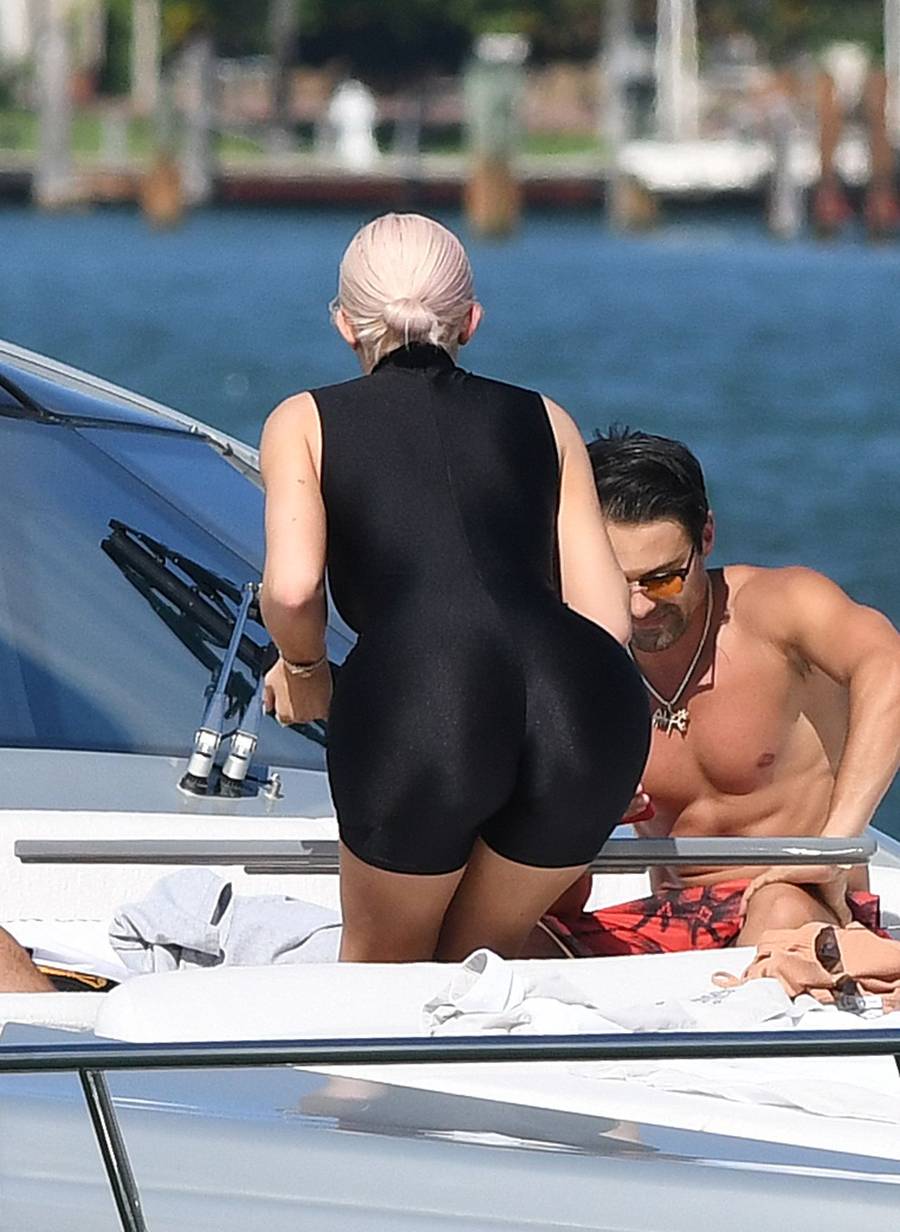 Kylie Jenner jako blondynka