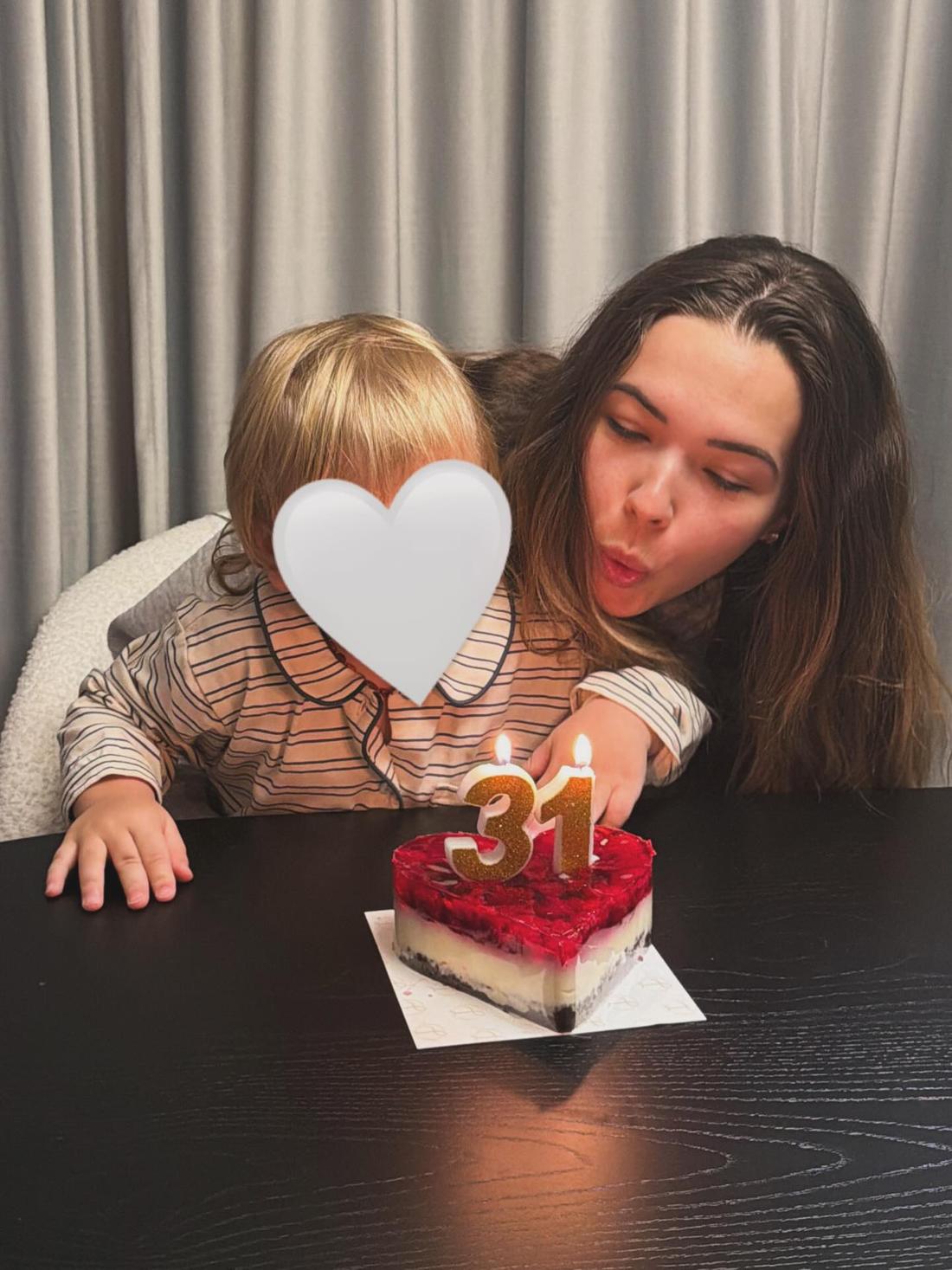 Sandra Kubicka całkowicie oddaje się macierzyństwu, fot. Instagram