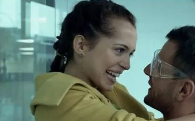 Antoni Pawlicki w mocnych scenach erotycznych [VIDEO]