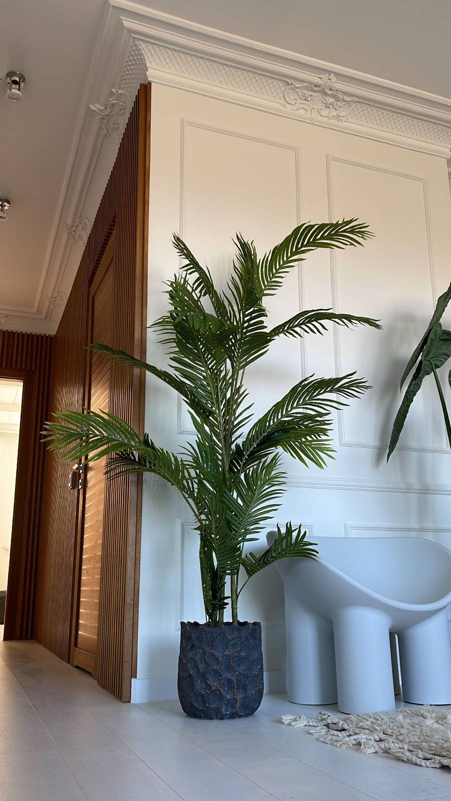 Tak mieszka Maffashion po rozstaniu z Fabijańskim! Wnętrze idealne pod modowe sesje (ZDJĘCIA)