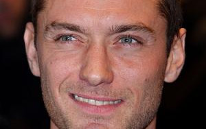 Jude Law na wakacjach z byłą żoną