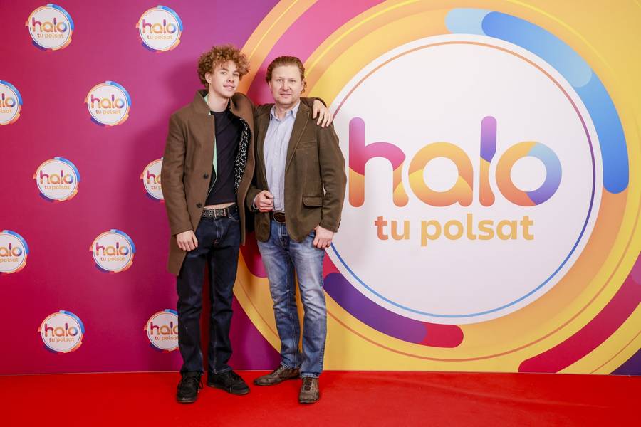 Rodzinny poranek w “Halo Tu Polsat”! Joanna Brodzik z bratem, Andrzej Nejman z dorosłym synem (FOTO)