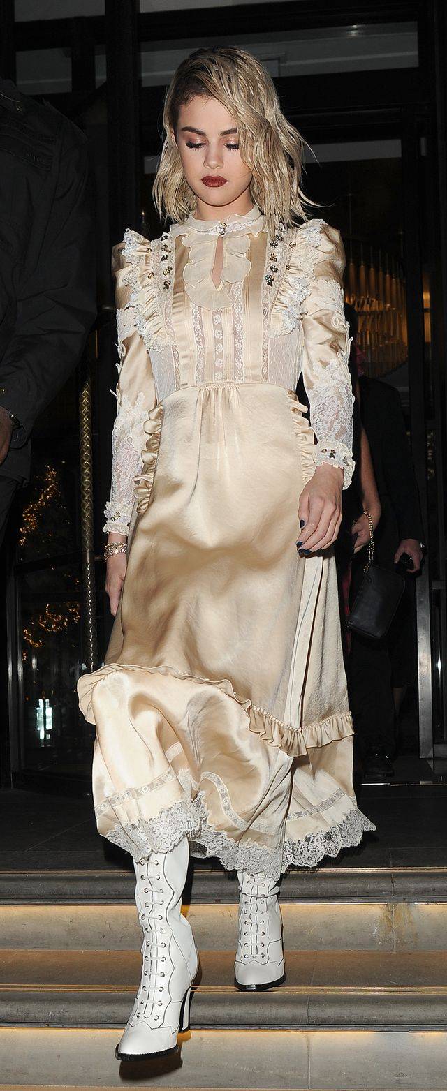 Selena Gomez w Londynie – jeden dzień i SZEŚĆ STYLIZACJI!