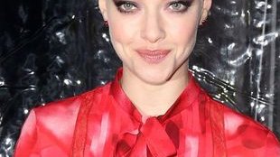 Glam squad zrobił z Amandy Seyfried upiora (FOTO)