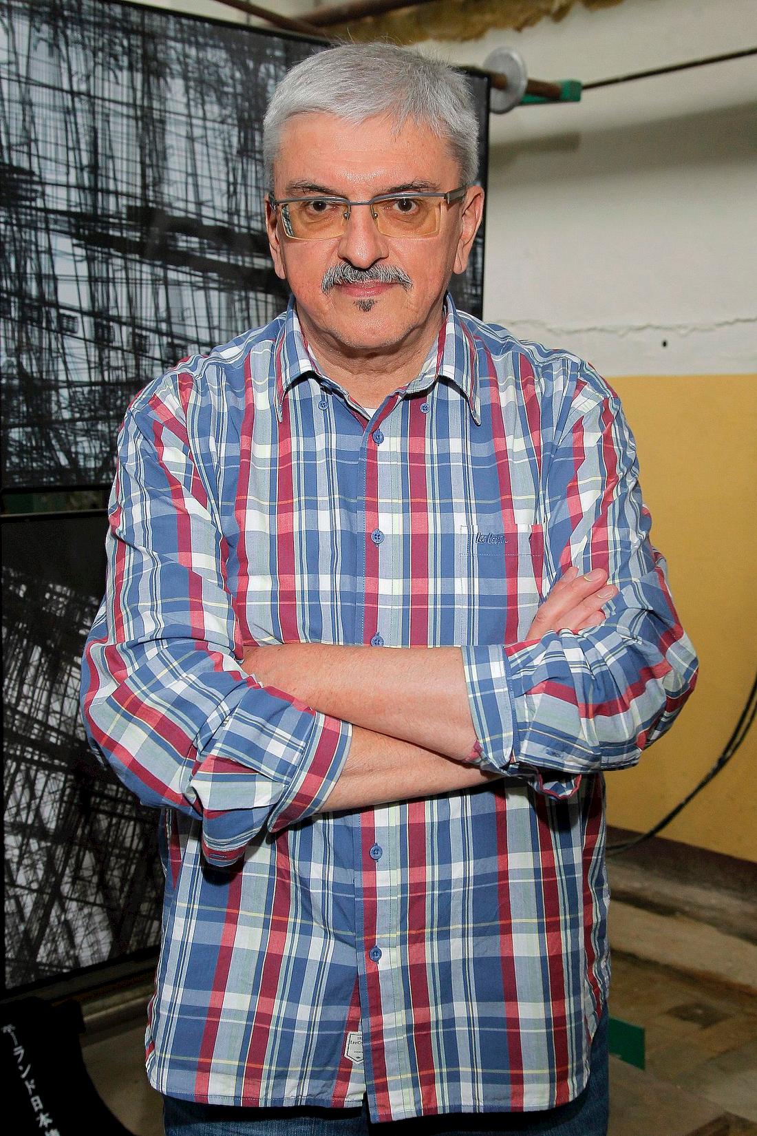 Marek Niedźwiecki Marek Niedźwiecki