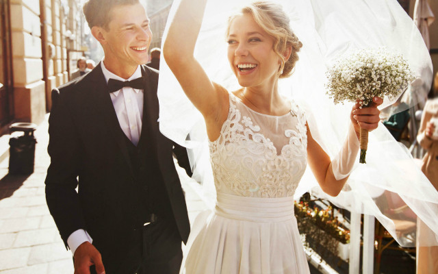 Ślub w Warszawie, czyli jak zarobki wpływają na budżet weselny