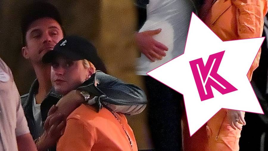 Katy Perry bawi się z Orlando Bloom w Disneylandzie. Widać ZAOKRĄGLONY brzuszek