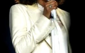 Whitney Huston i jej tragiczny śpiew na żywo [VIDEO]