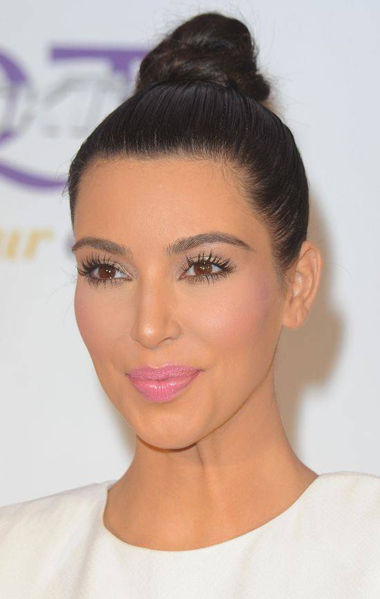 Ten terapeuta leczy Kim Kardashian. Zdradza jej TAJEMNICE